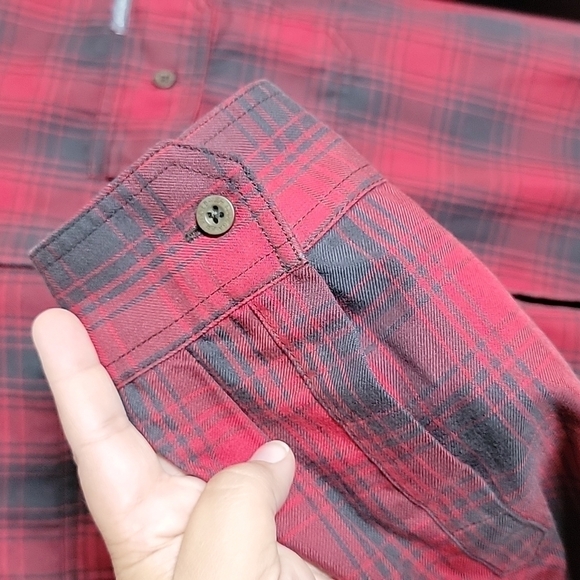 Eddie Bauer Performance Expedition Long Sleeve Plaid Flannel Shirt - Picture 3 of 8